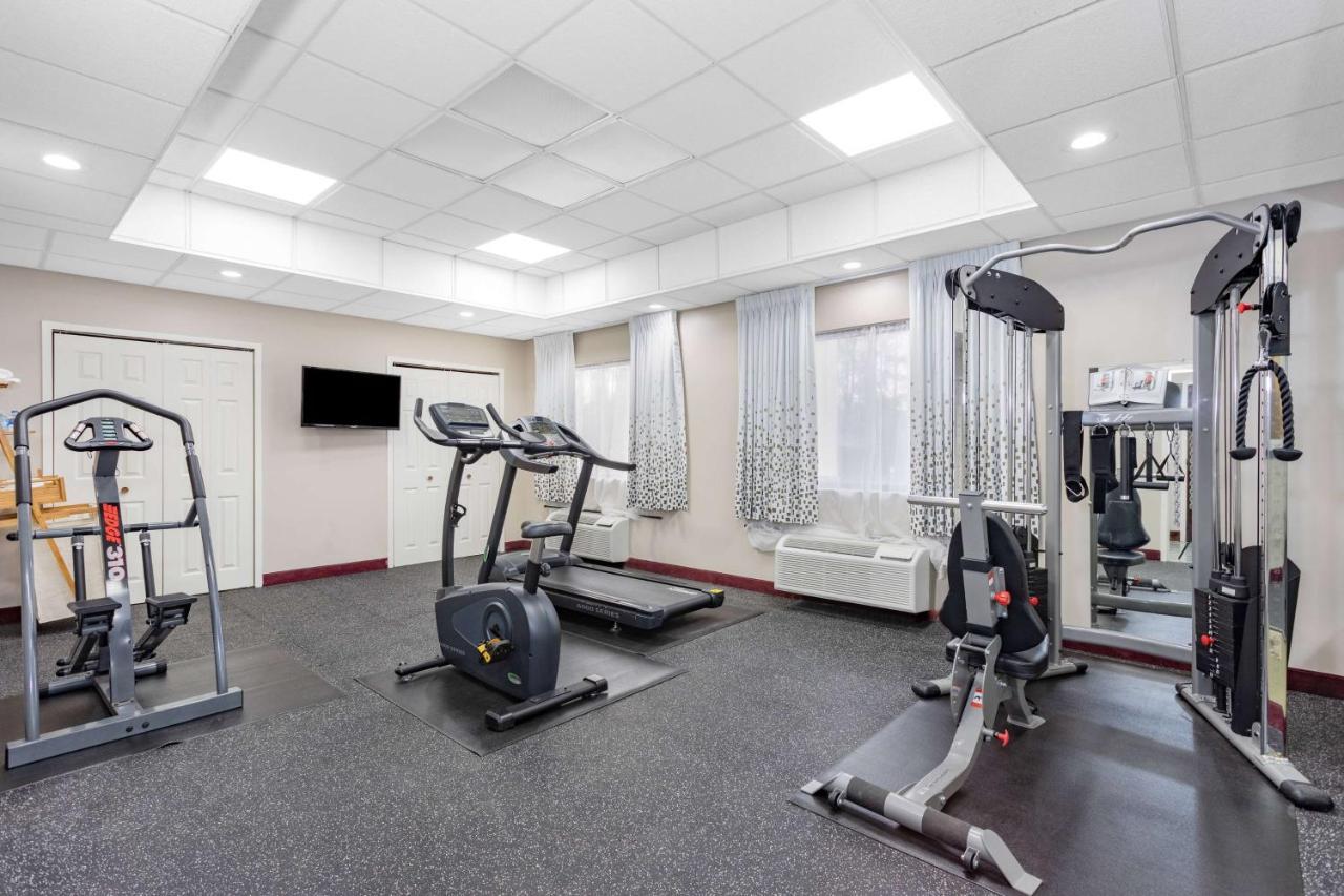 Baymont By Wyndham Midway Tallahassee Екстер'єр фото
